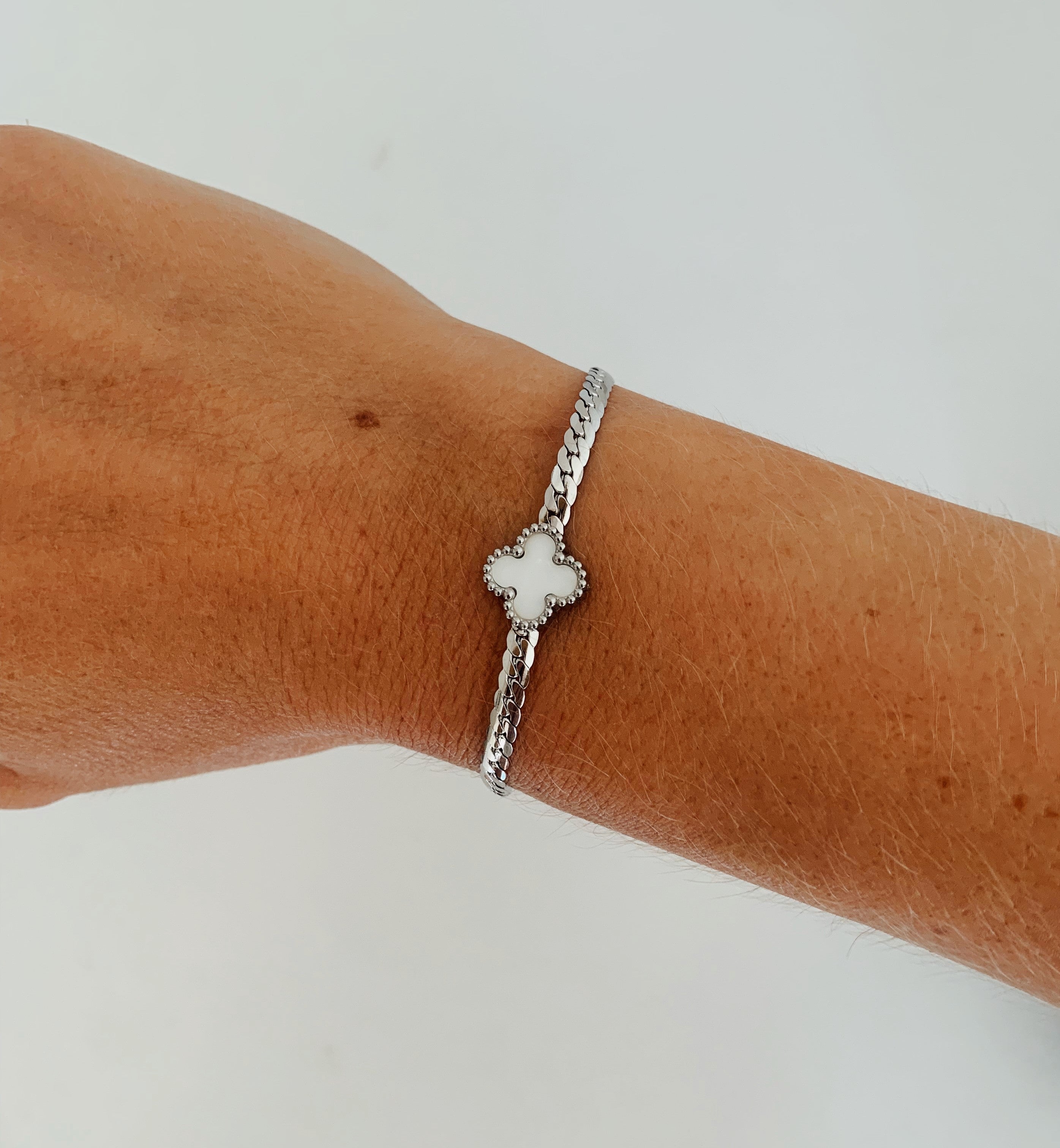 Pulseras y Brazaletes