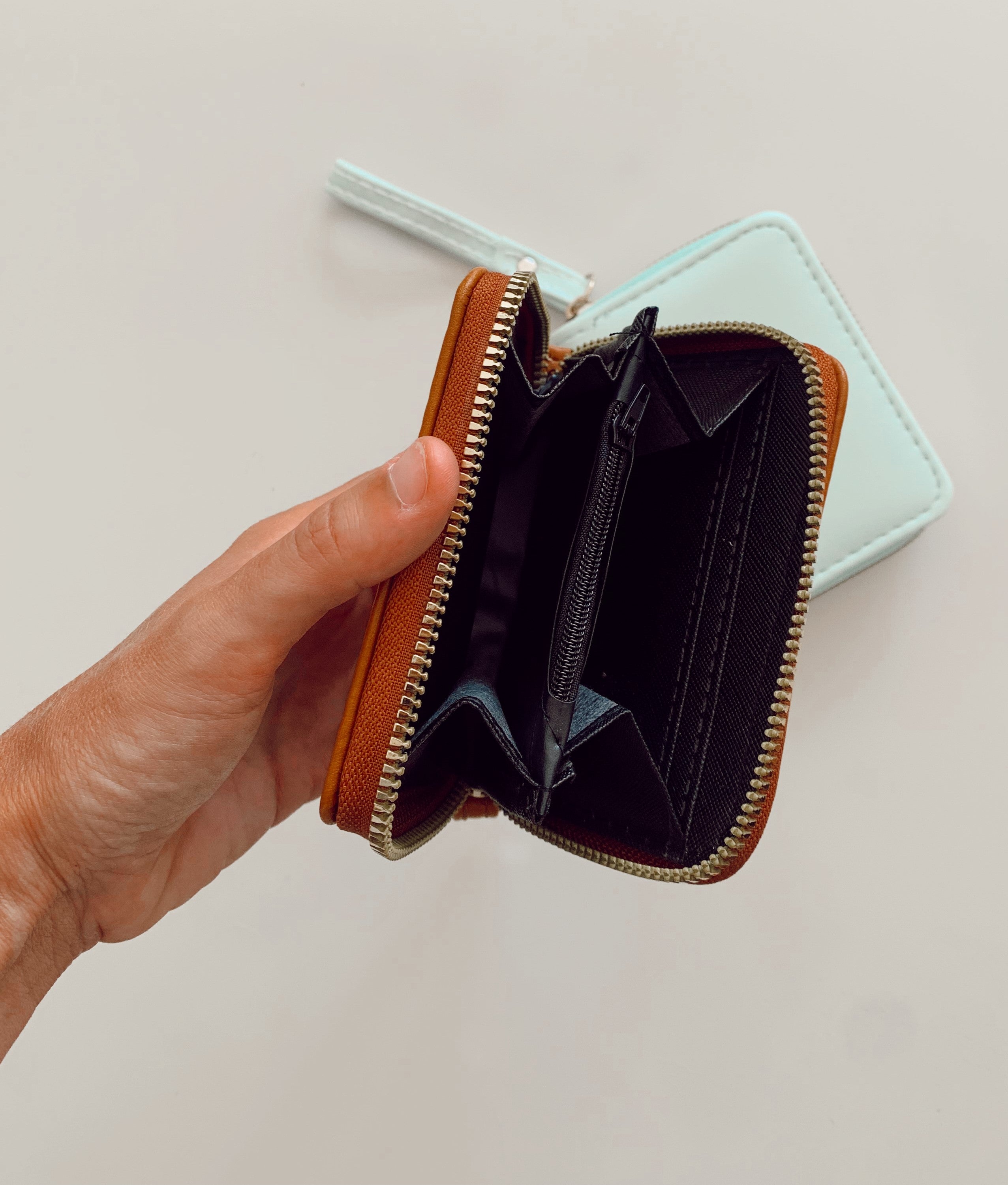 Billetera Brown