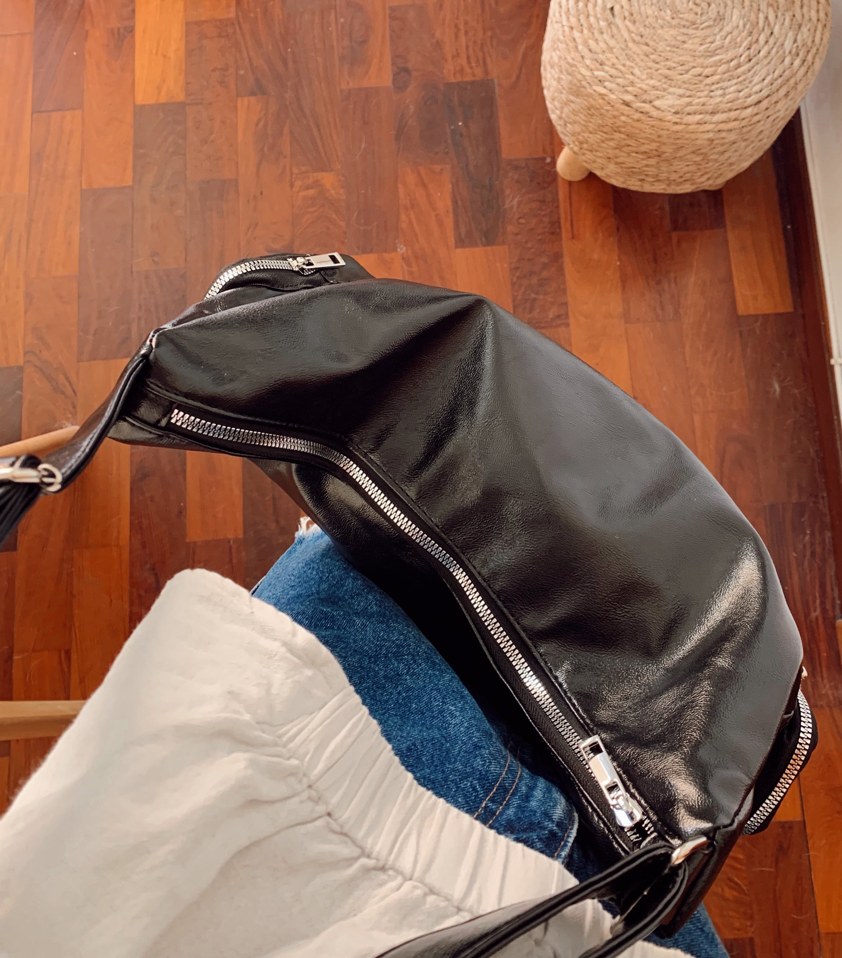 Cartera Black