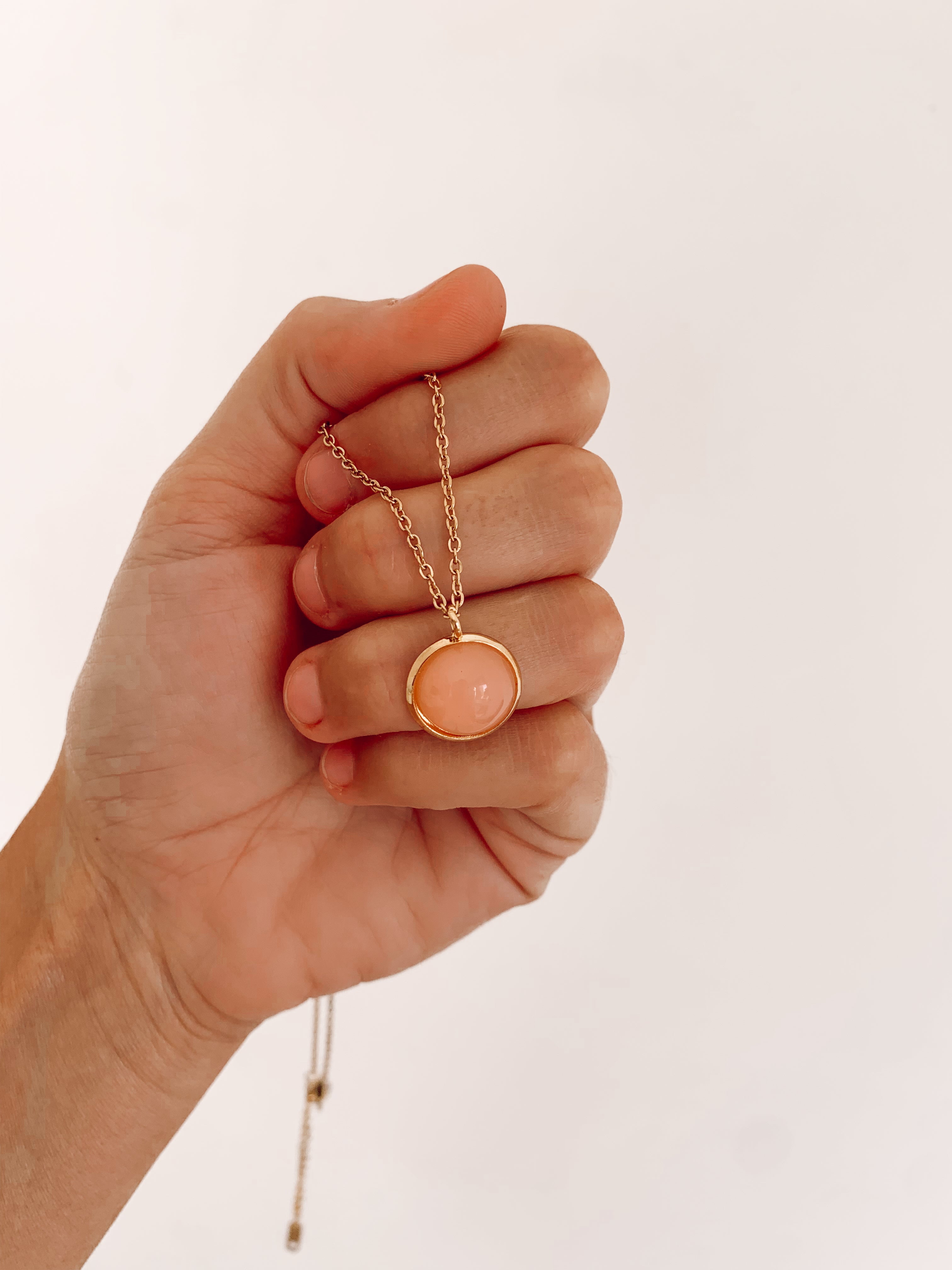 Cadenita piedra rosa