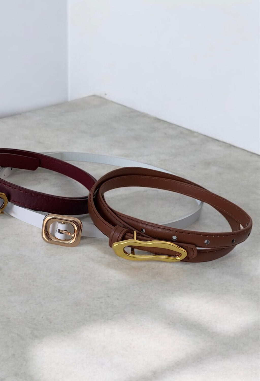 Cinto fino marron