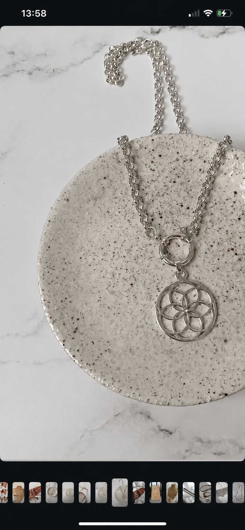 Collar mandala