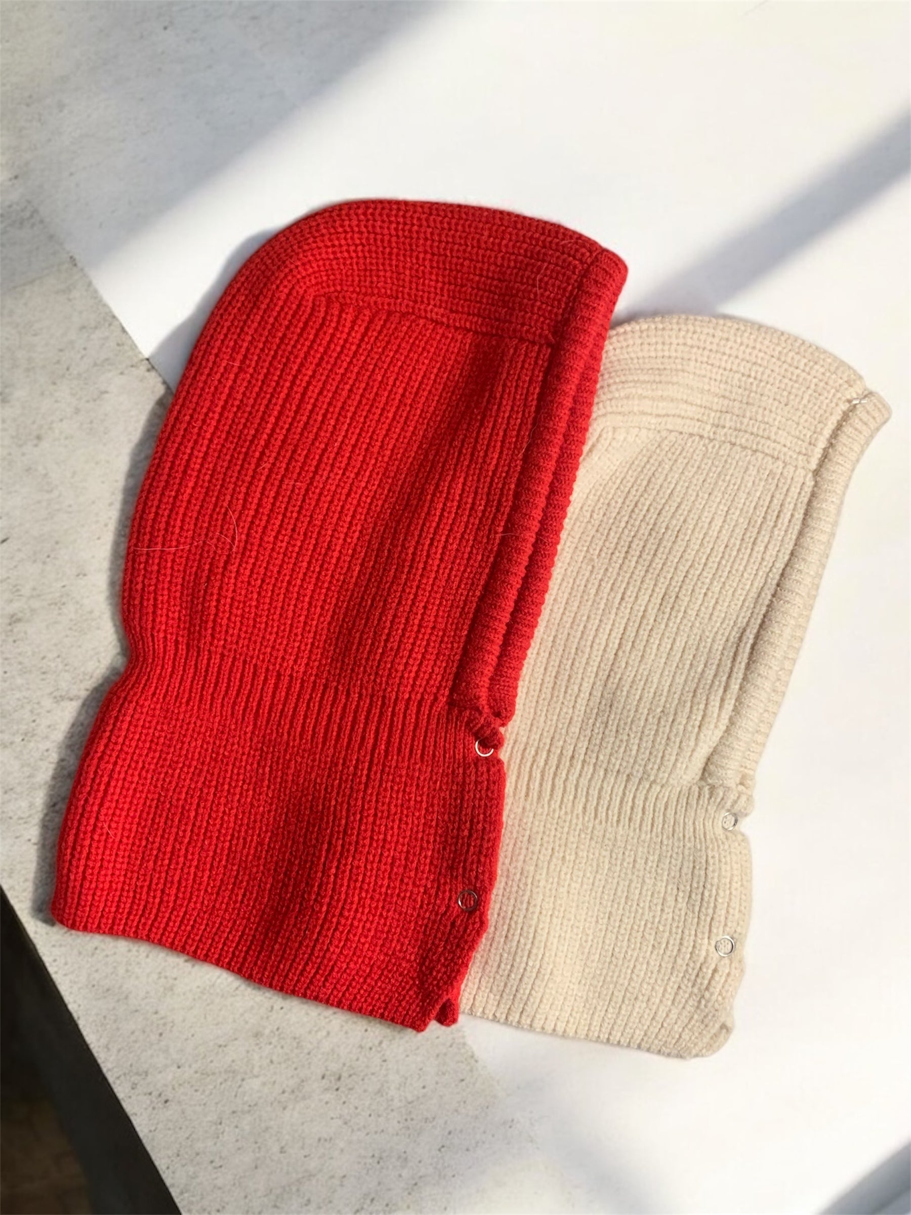 Balaclava rojo